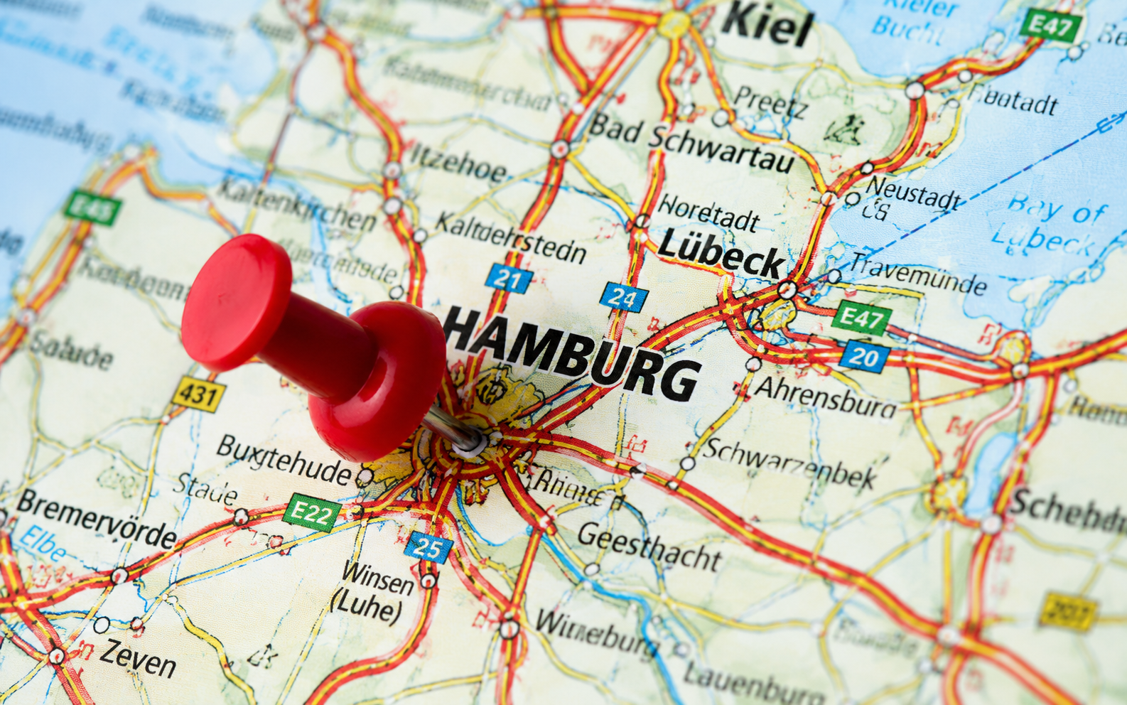 Why It's Great to Be an Expat in Hamburg!